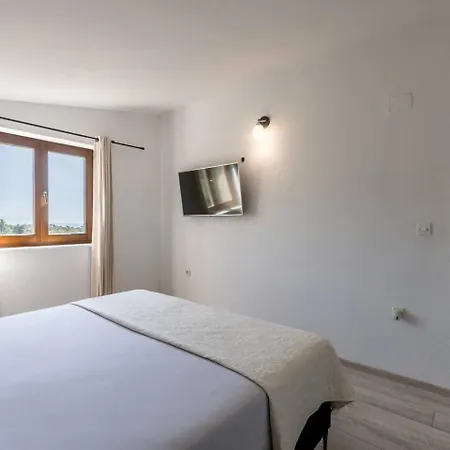 Villa Stari Hill Willa *